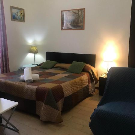 Casa Dell'Amicizia Bed & Breakfast Roma Dış mekan fotoğraf