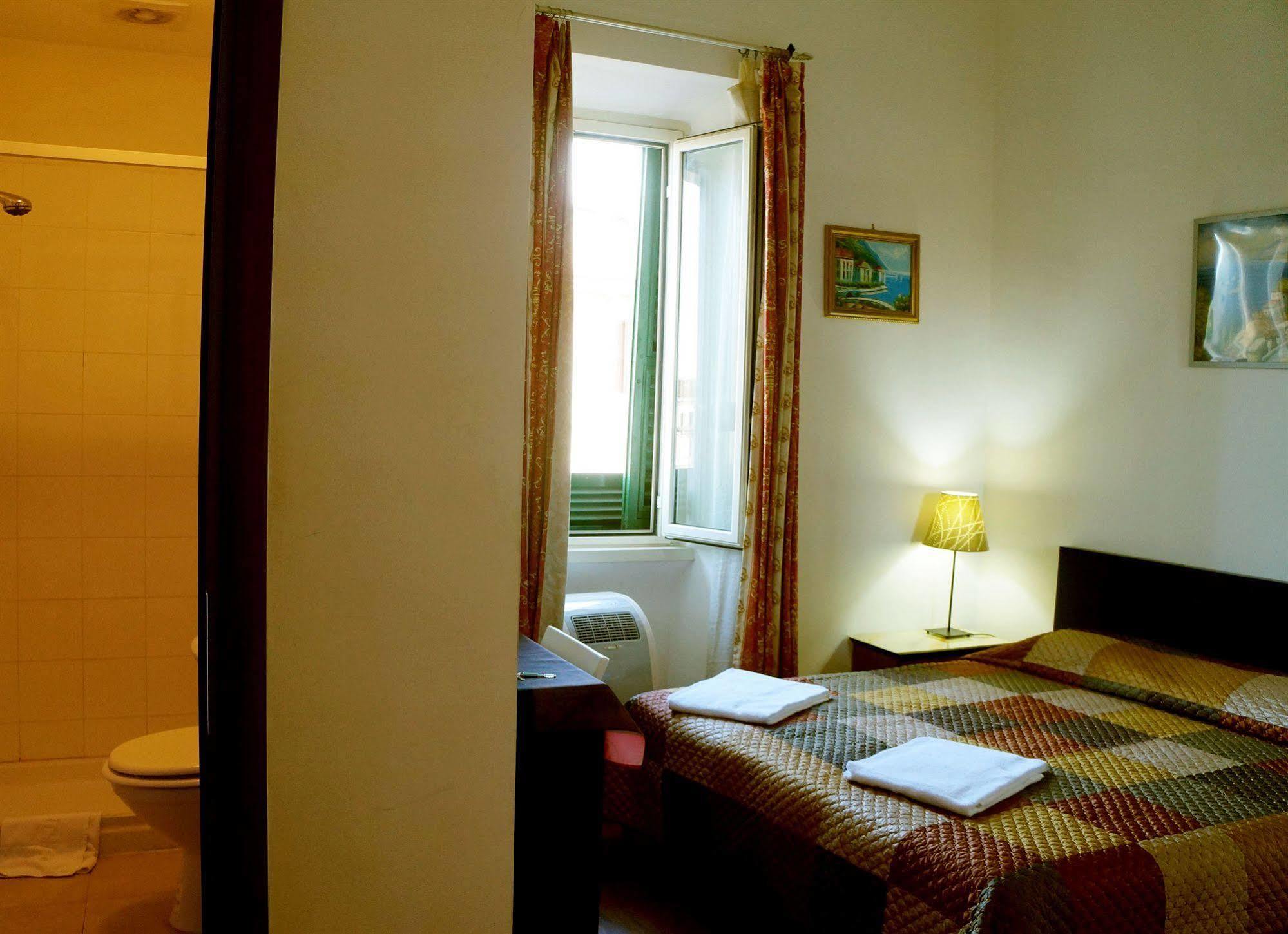 Casa Dell'Amicizia Bed & Breakfast Roma Dış mekan fotoğraf