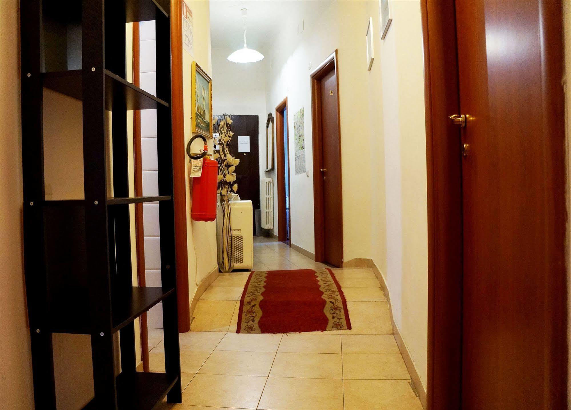 Casa Dell'Amicizia Bed & Breakfast Roma Dış mekan fotoğraf