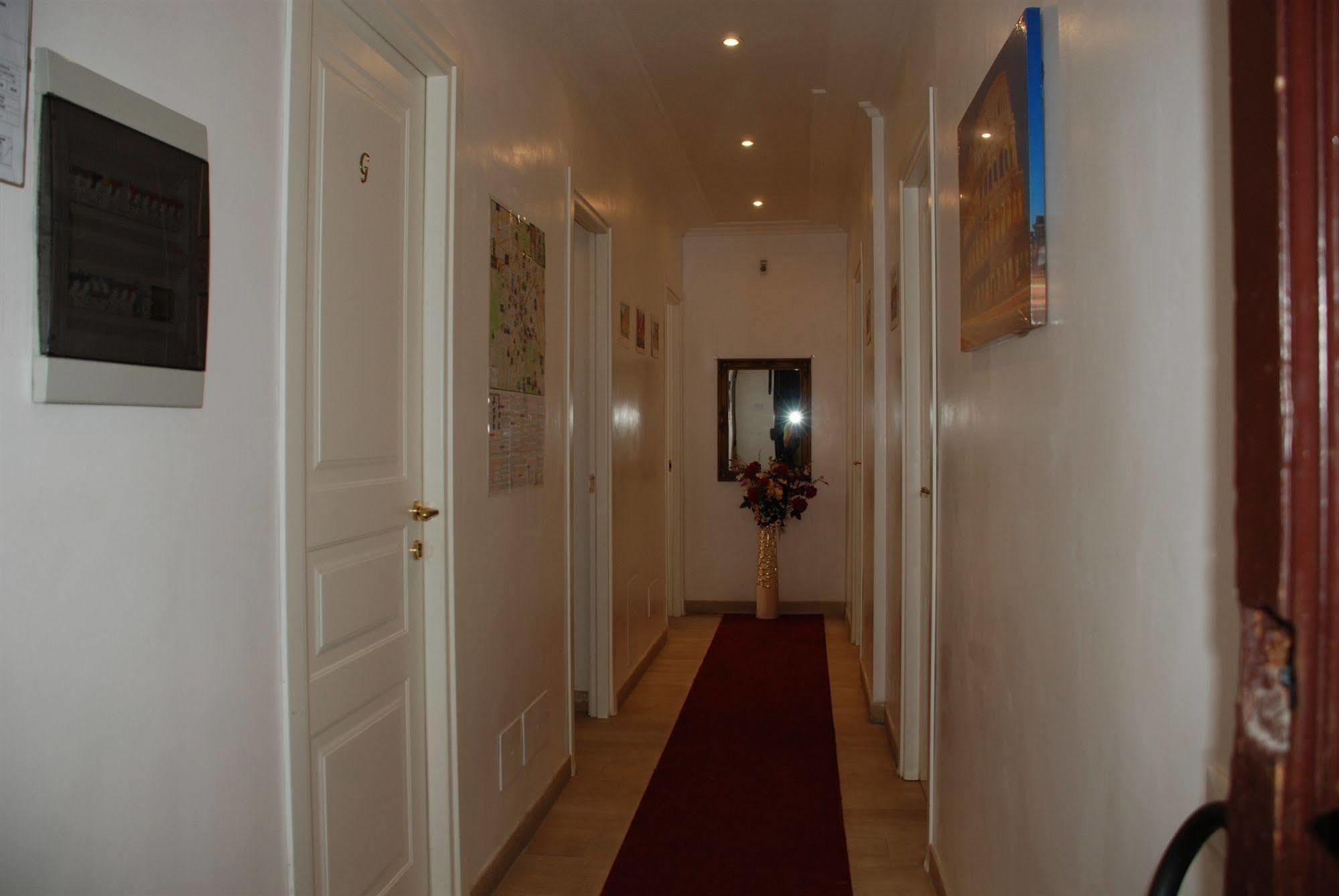 Casa Dell'Amicizia Bed & Breakfast Roma Dış mekan fotoğraf