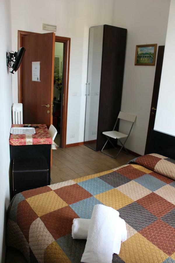 Casa Dell'Amicizia Bed & Breakfast Roma Dış mekan fotoğraf